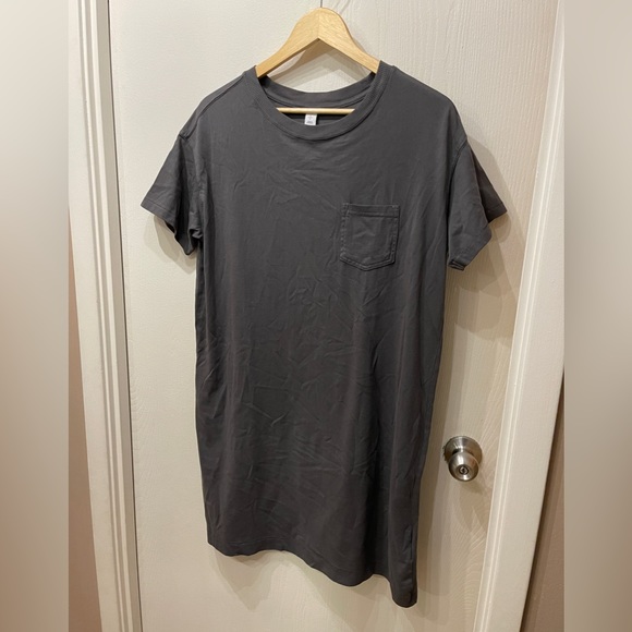 Grey Old Navy t-shirt Dress - Picture 1 of 3